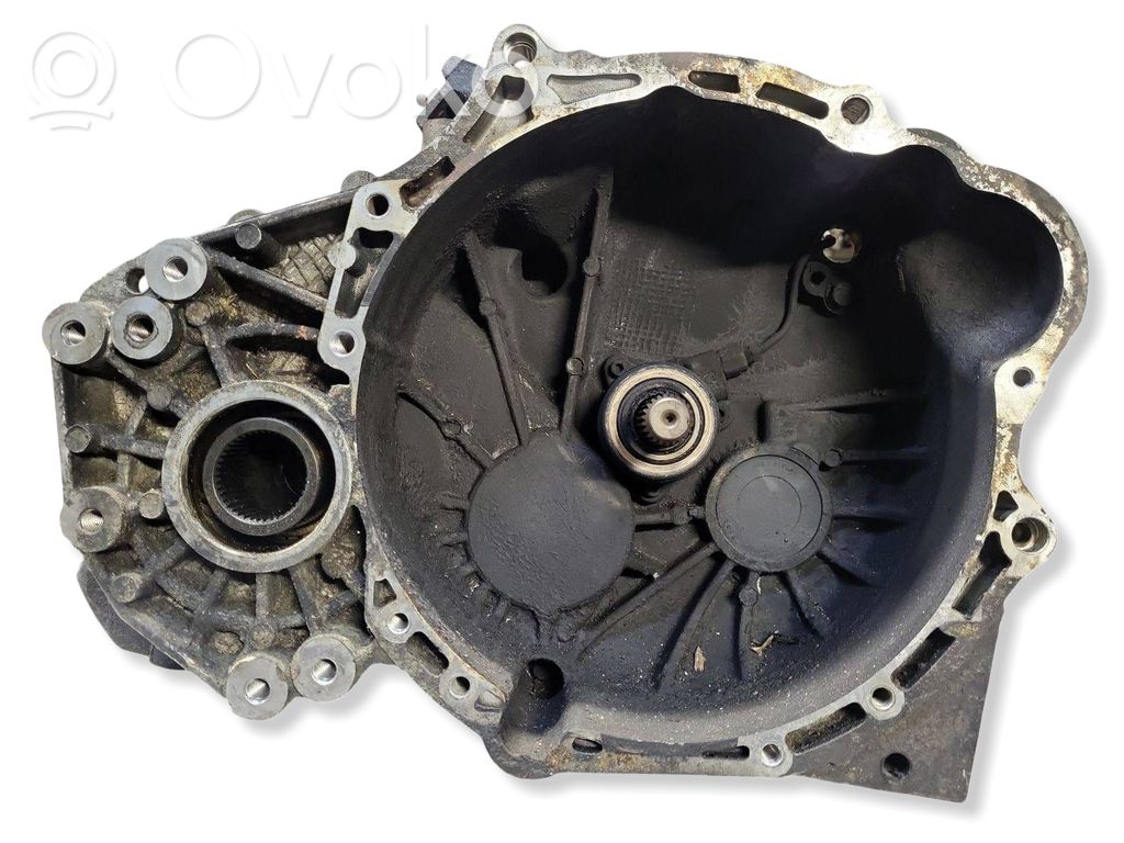 Opel Antara Cutie viteze manuală cu 5 trepte 