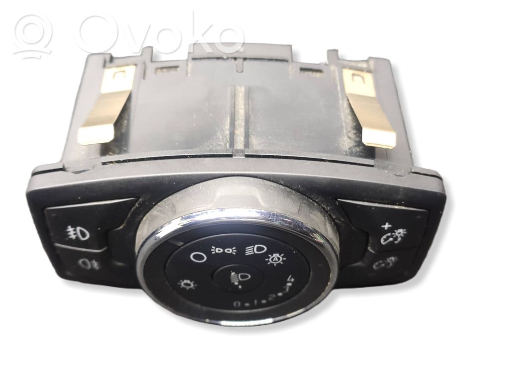 Ford Transit -  Tourneo Connect Light switch 