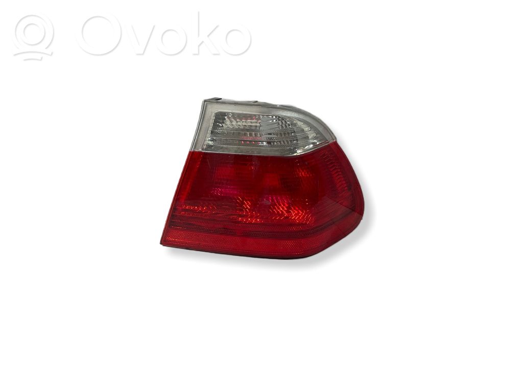BMW 3 E46 Galinis žibintas kėbule 