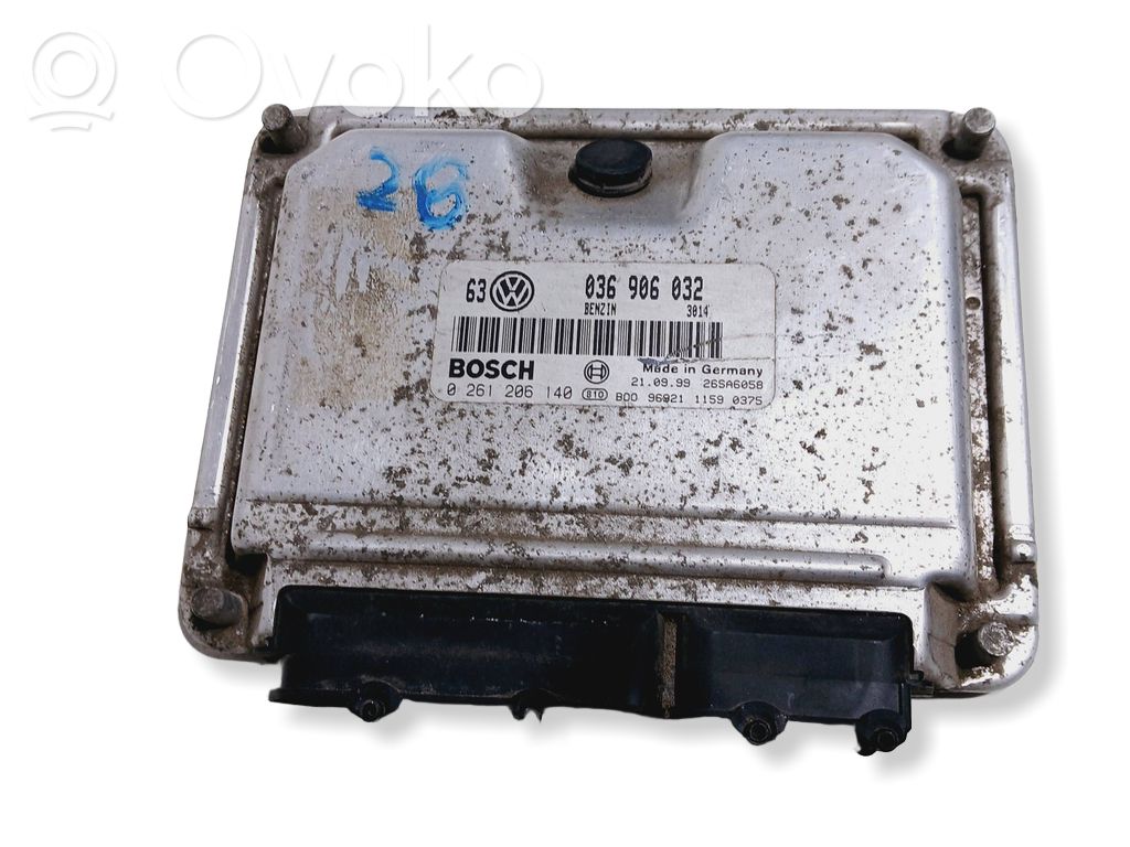 Volkswagen Golf IV Sterownik / Moduł ECU 