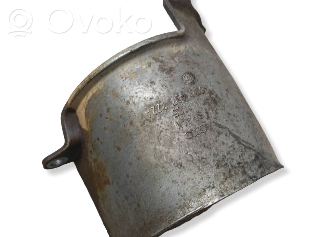 Audi A4 S4 B5 8D Osłona termiczna rury wydechowej 