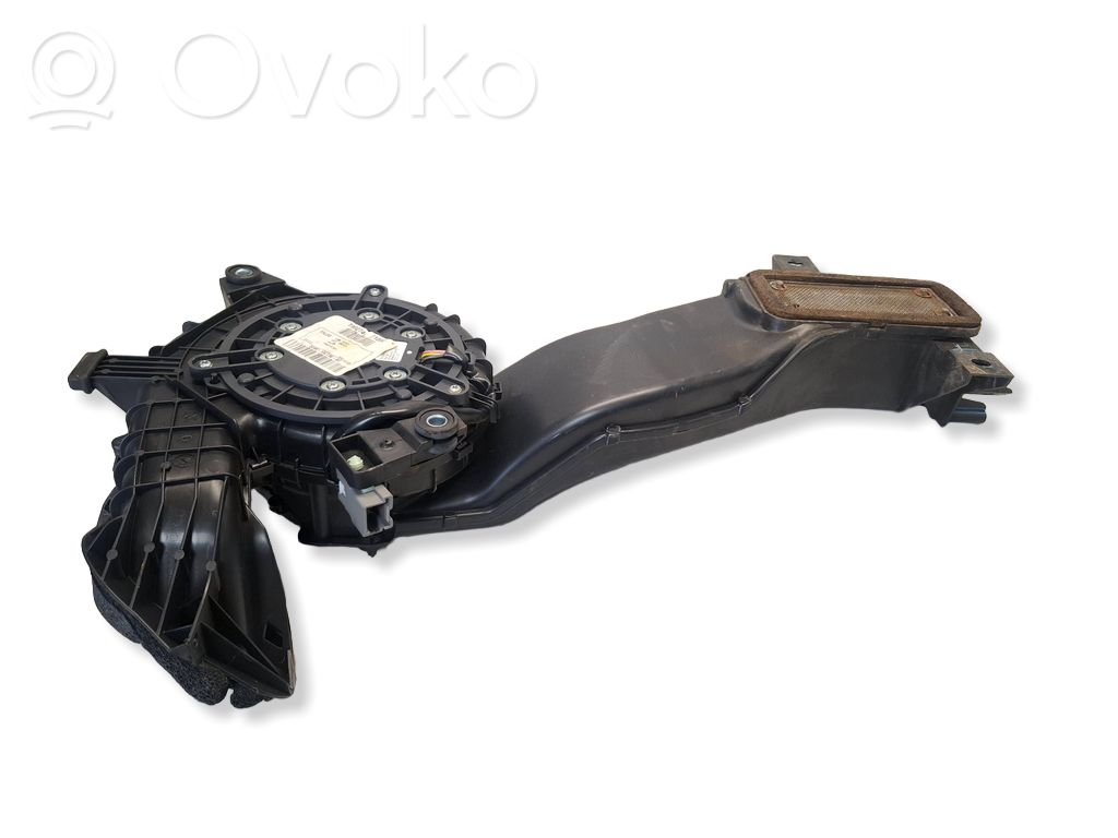Ford Fusion II Wentylator baterii pojazdu hybrydowego / elektrycznego 