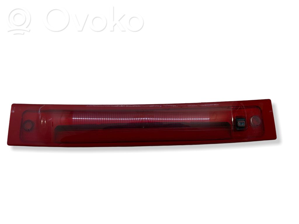 Volvo XC90 Third/center stoplight 
