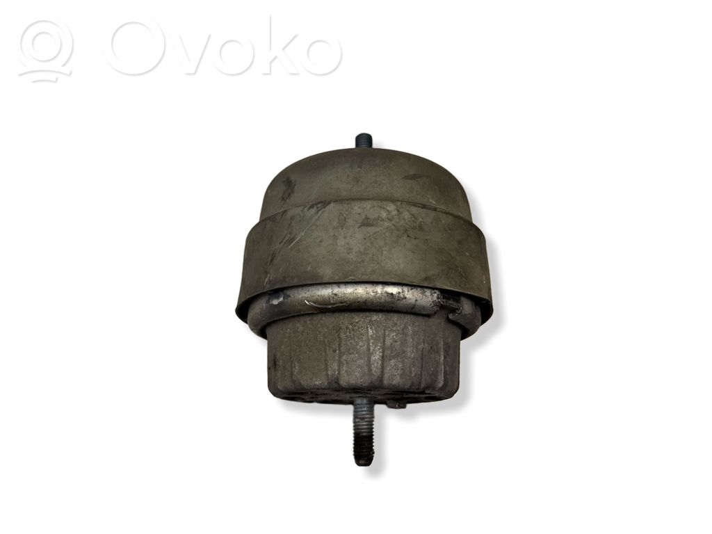 Audi A6 S6 C6 4F Engine mount bracket 