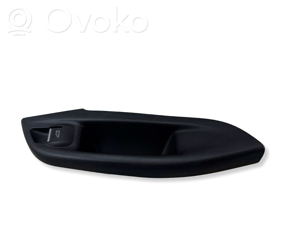 Ford Focus Electric window control switch 