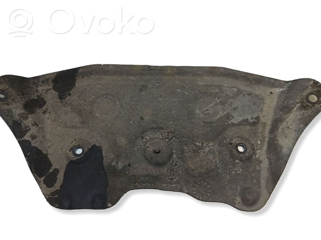 Volvo V60 Placa protectora/protector antisalpicaduras motor 