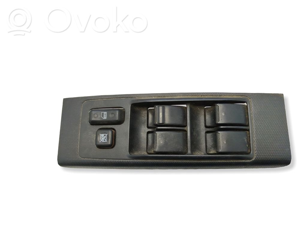 Toyota Corolla Verso AR10 Przyciski szyb 