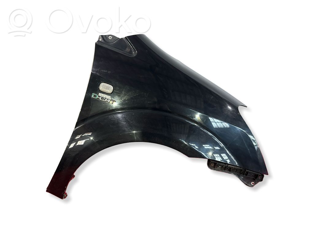Toyota Corolla Verso AR10 Spārns 