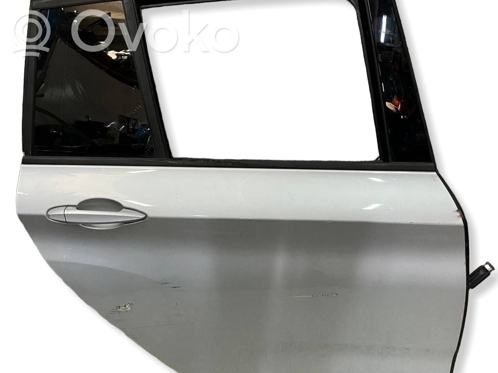 BMW 2 F45 Galinės durys 
