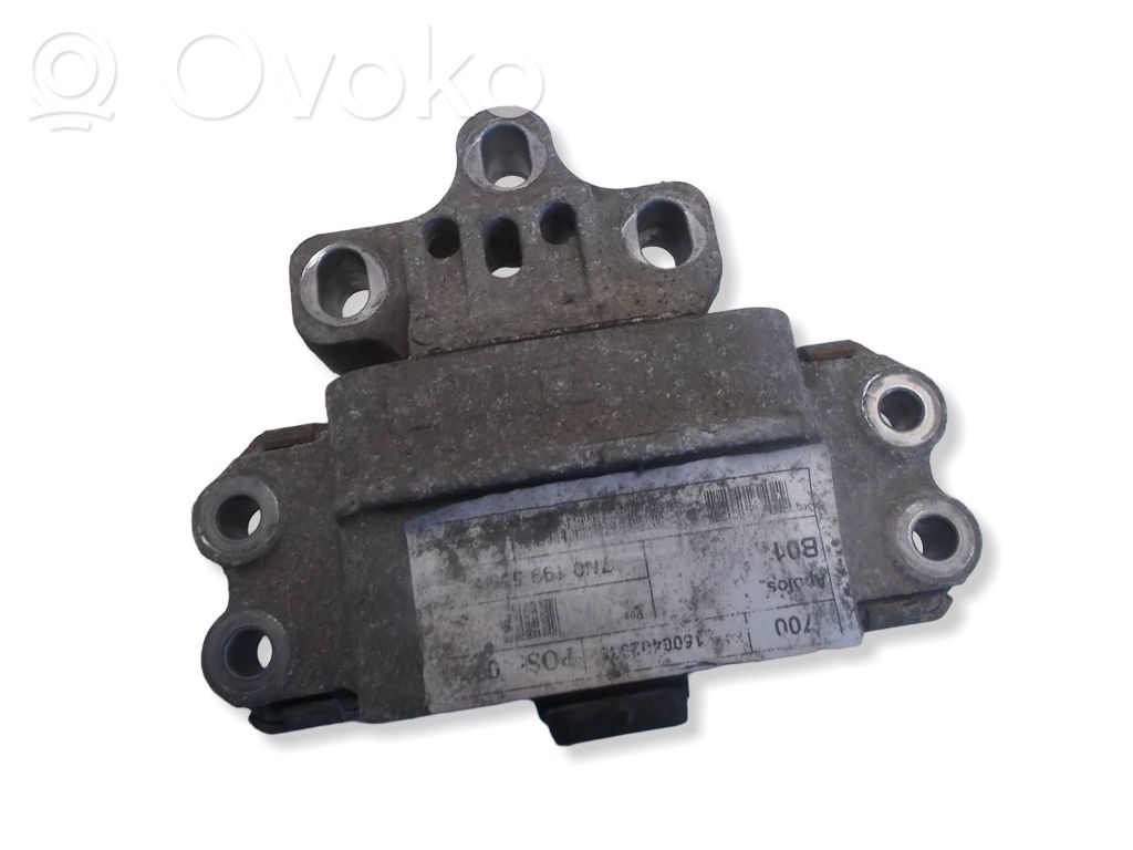 Volkswagen Sharan Engine mount bracket 