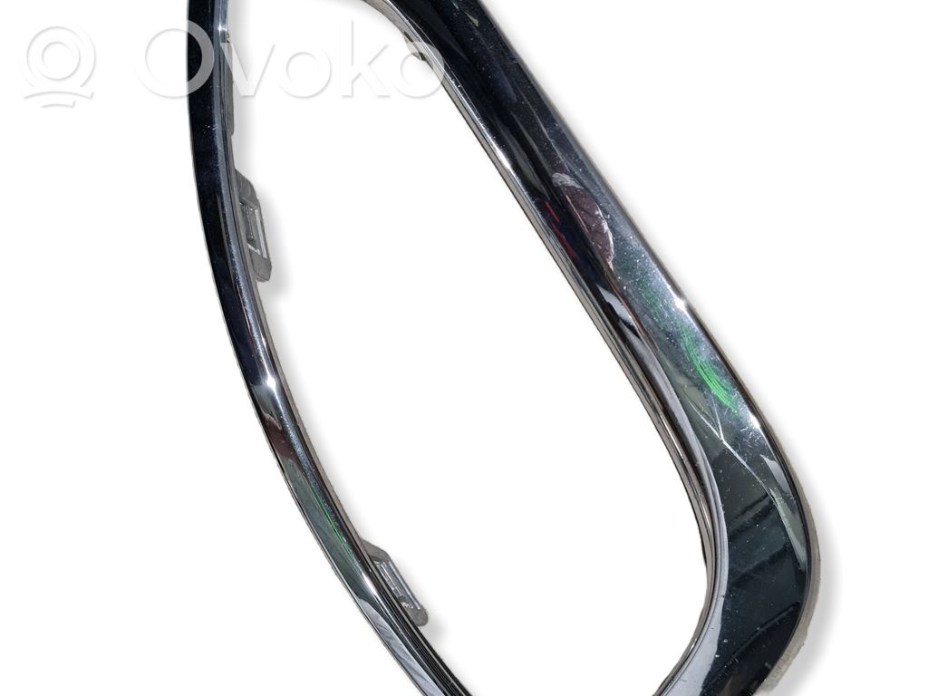 Etusumuvalon ritilä   5SD10SZ0AC