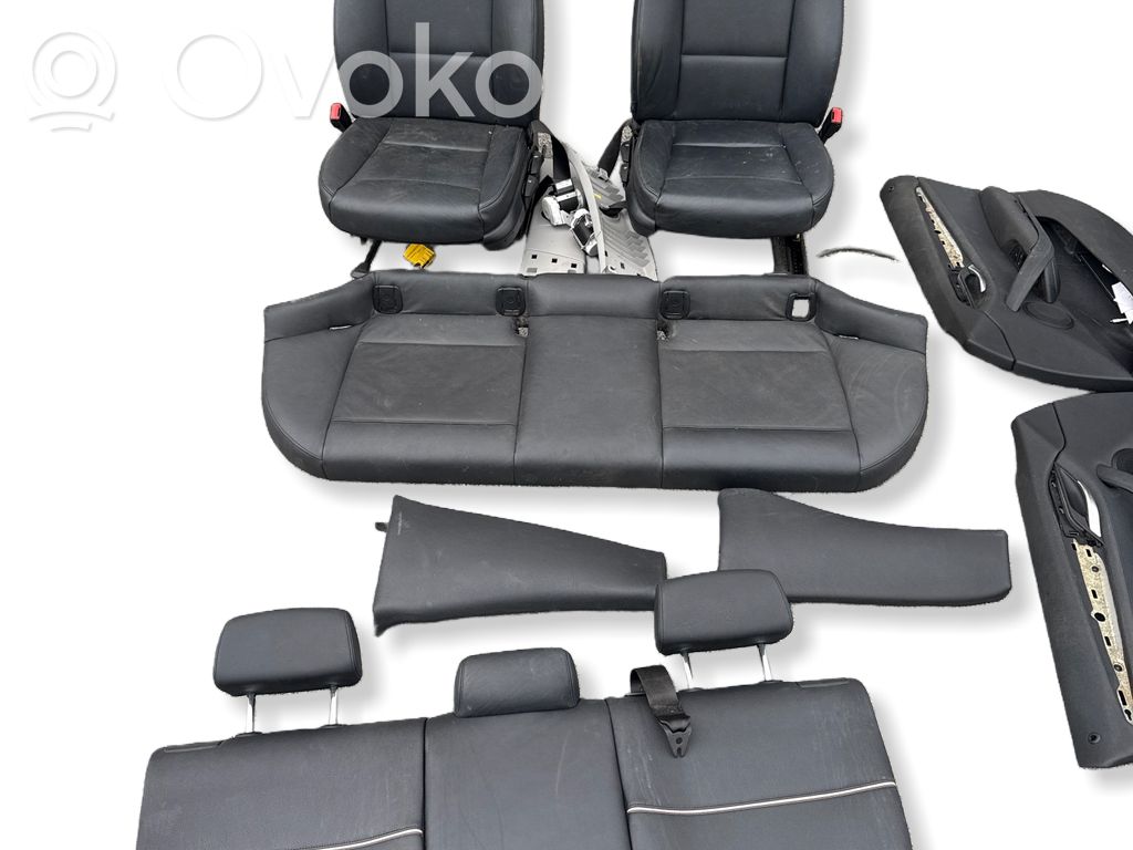 Interior set