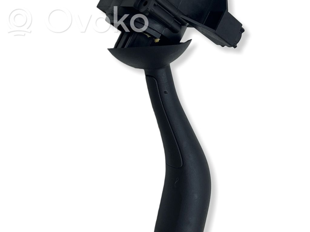 Volkswagen Phaeton Wiper control stalk 