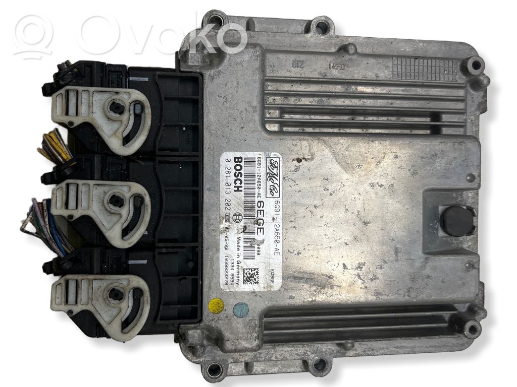 Land Rover Freelander 2 - LR2 Engine control unit/module 