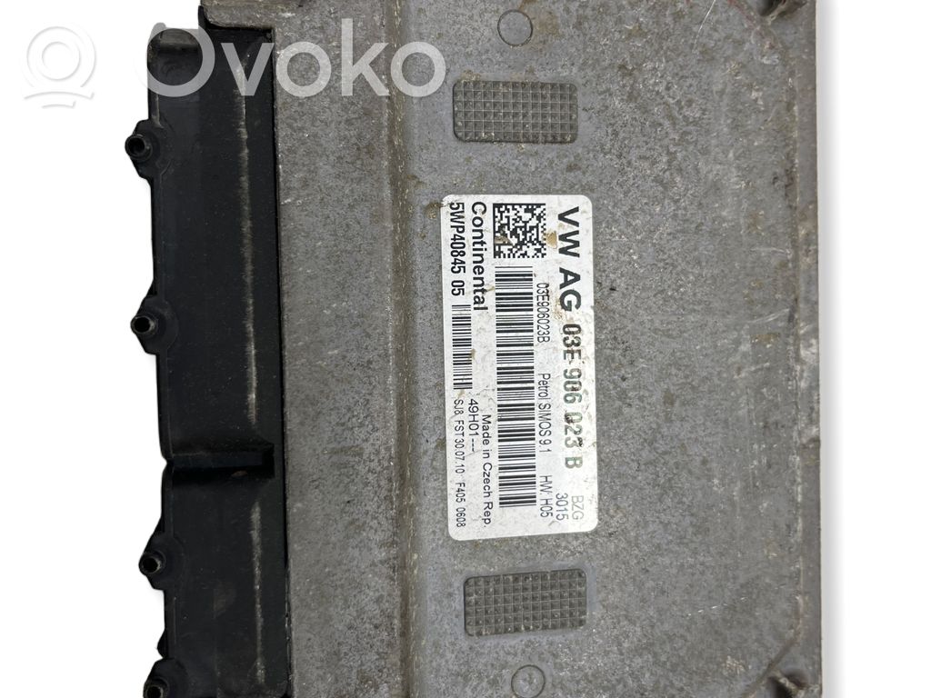 Skoda Fabia Mk2 (5J) Moottorin ohjainlaite/moduuli 