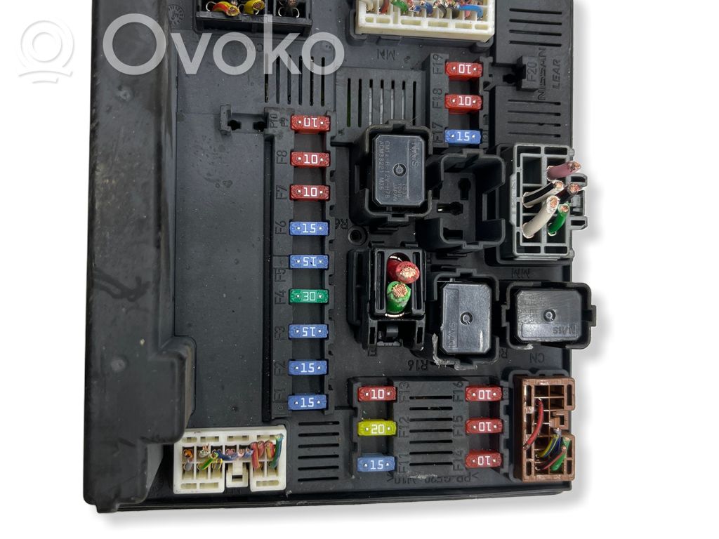 Nissan Qashqai Fuse module 
