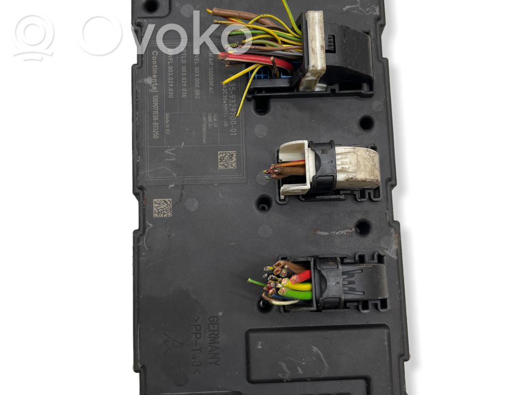 BMW 7 E65 E66 Komforta modulis 