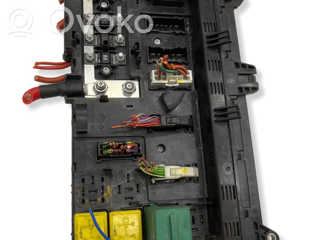 BMW X5 E53 Fuse module 