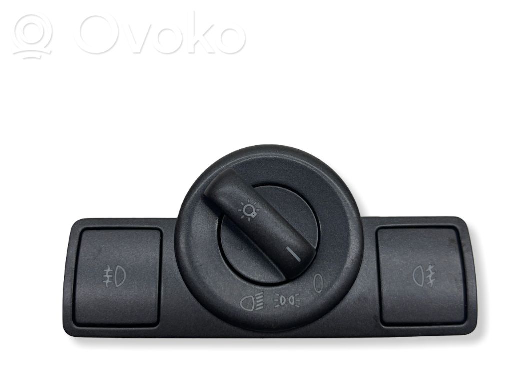 Volkswagen Phaeton Light switch 