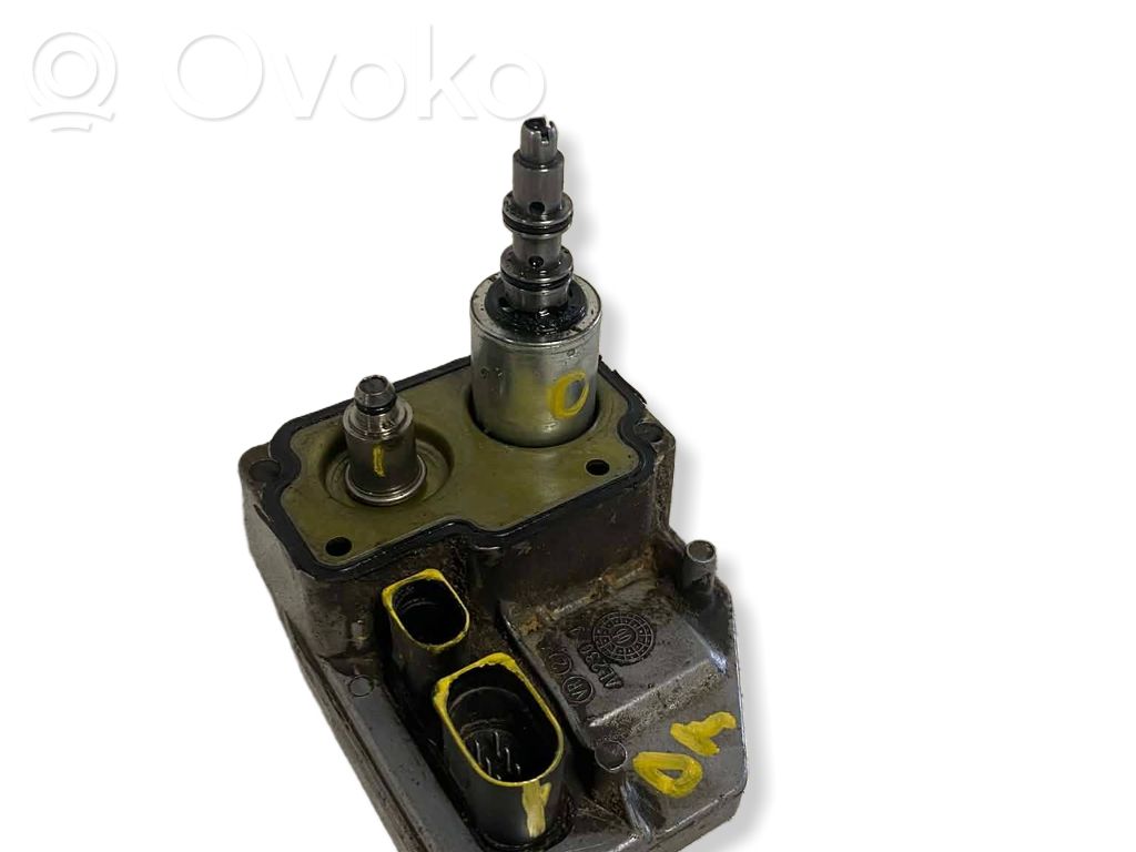 Volvo XC90 Transfer box differential control unit 