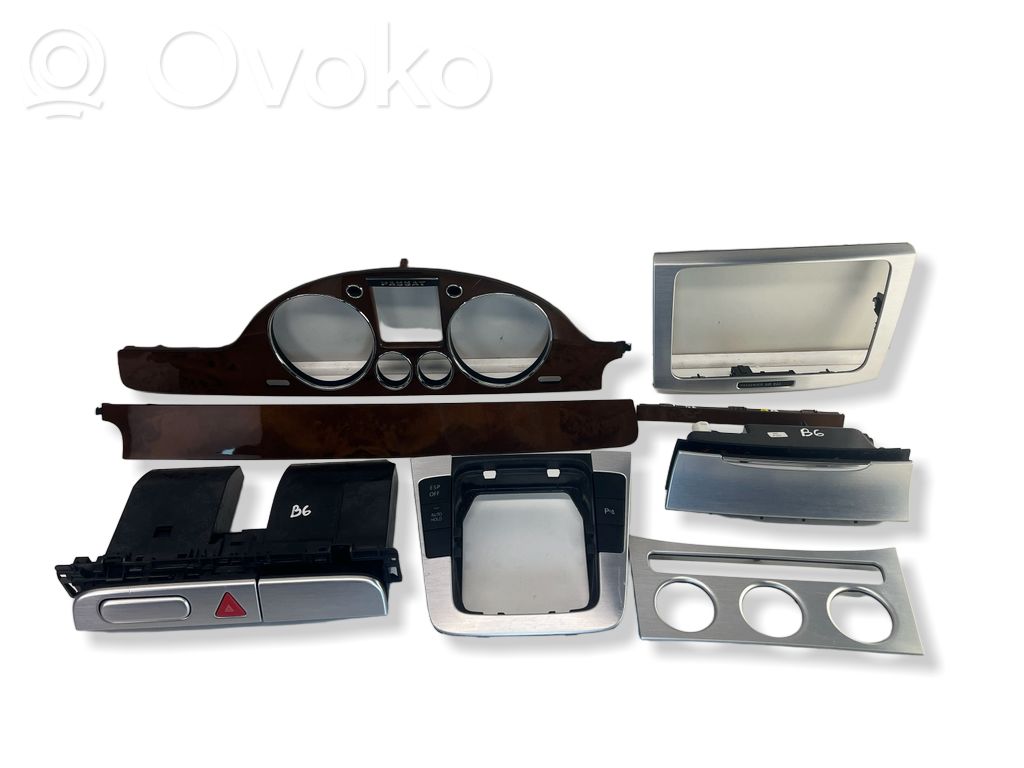 Volkswagen PASSAT B6 Cornice cruscotto 