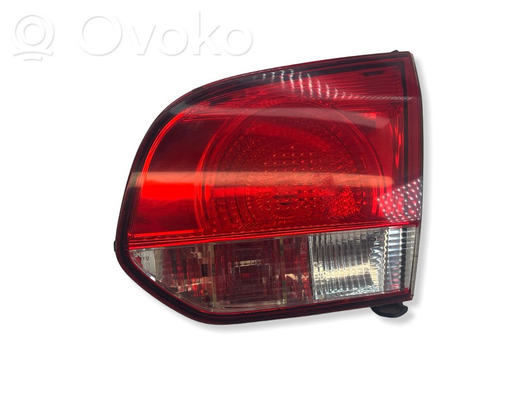 Volkswagen Golf VI Lampy tylnej klapy bagażnika 