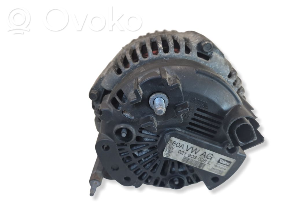 Volkswagen PASSAT B6 Generator/alternator 