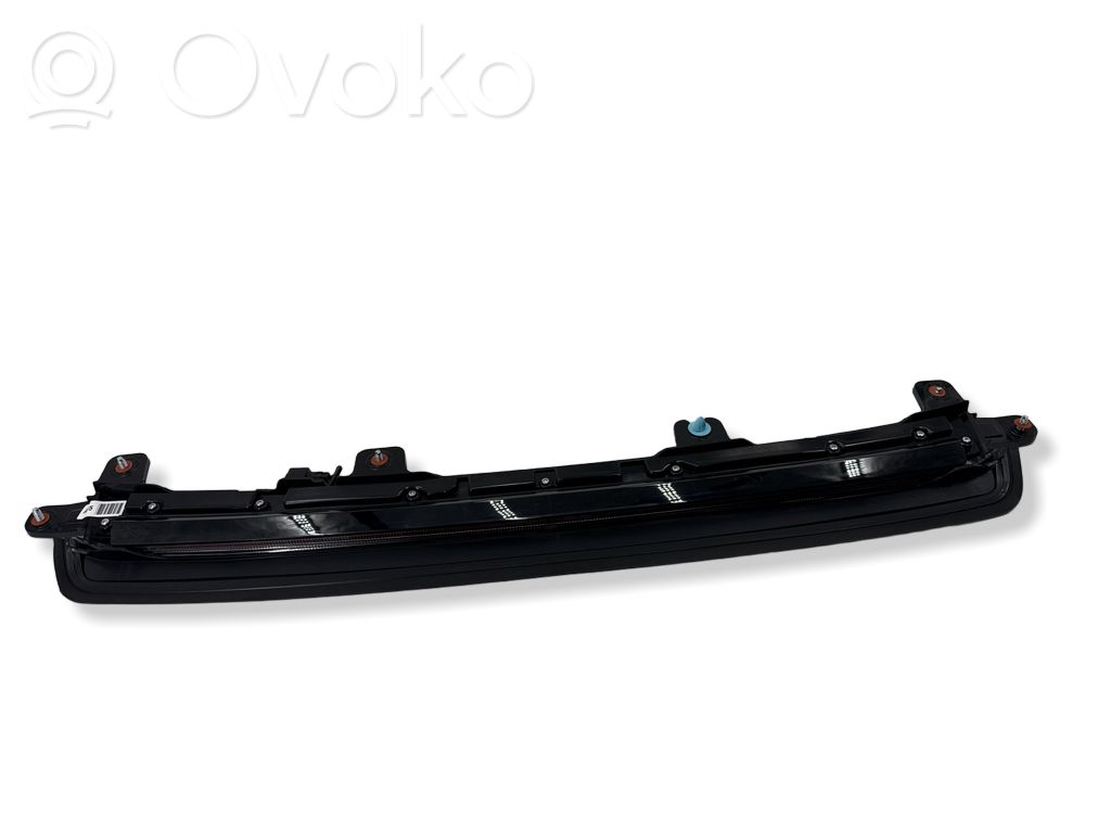 KIA EV6 Third/center stoplight 