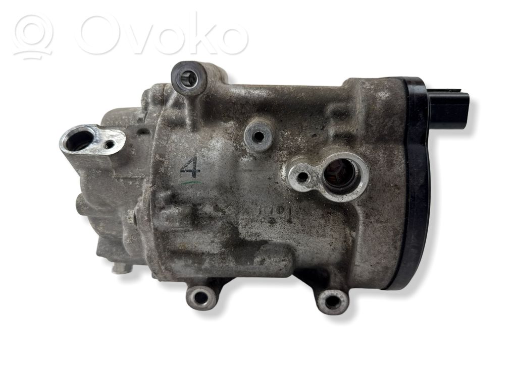 Toyota Corolla E210 E21 Compresseur de climatisation 