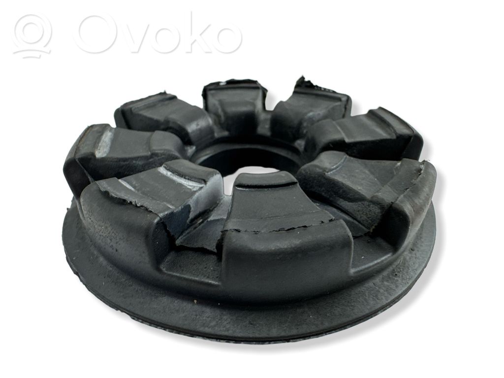 Nissan Juke II F16 Rear coil spring rubber mount 