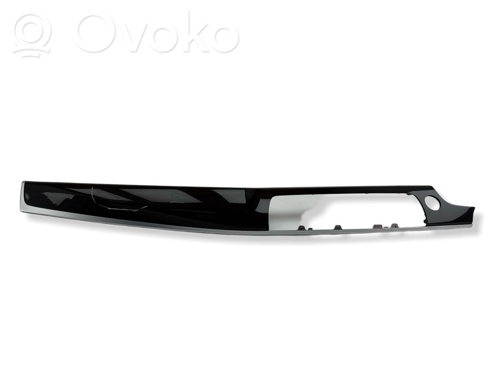 BMW 5 F10 F11 Panelės apdaila 