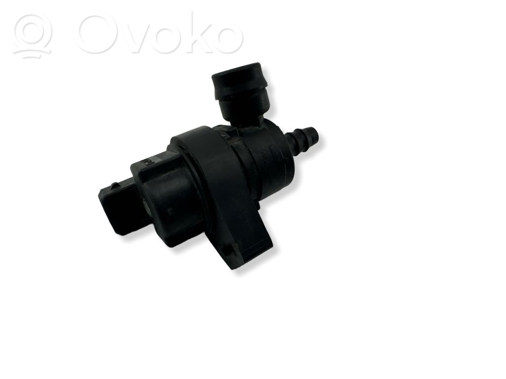 BMW 5 F10 F11 Solenoidinis vožtuvas 
