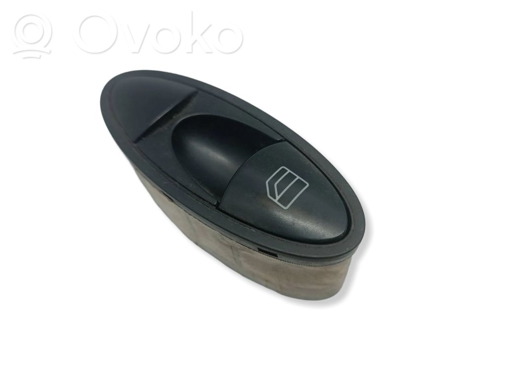 Mercedes-Benz E W211 Electric window control switch 