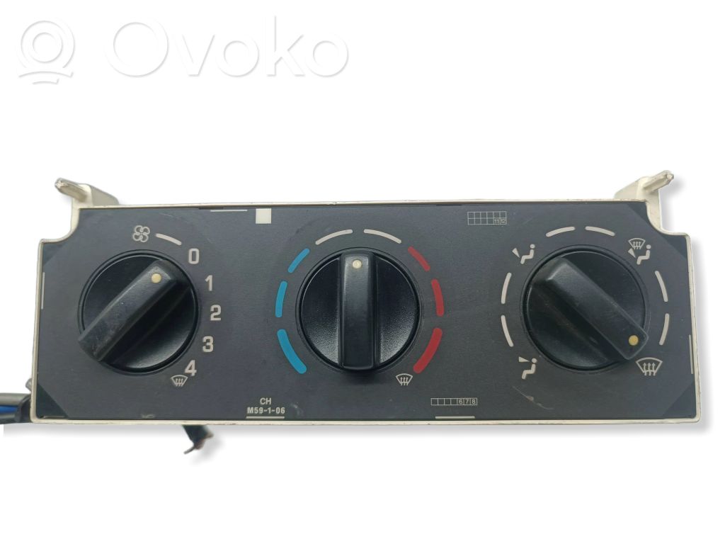 Climate control unit   030805G,M59CH,20061218