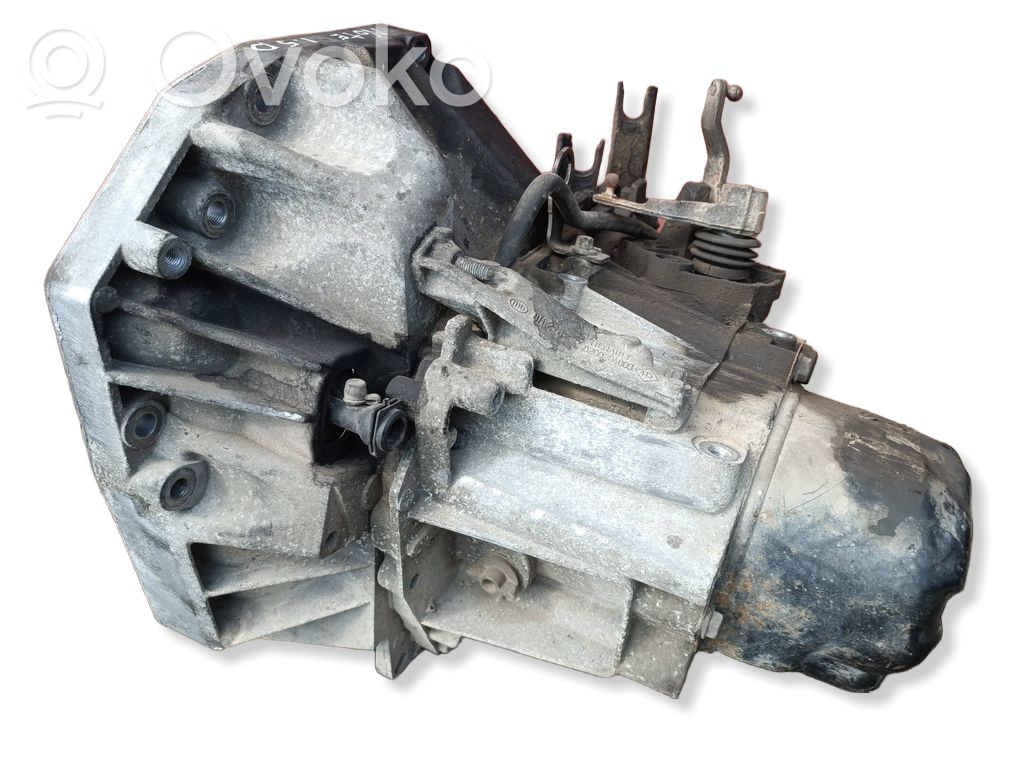 Nissan Note (E11) Manual 5 speed gearbox 