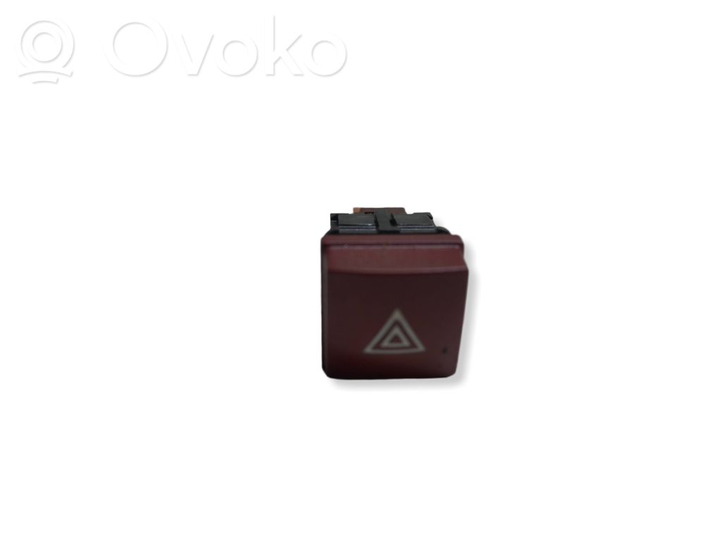 Peugeot 207 Hazard light switch 