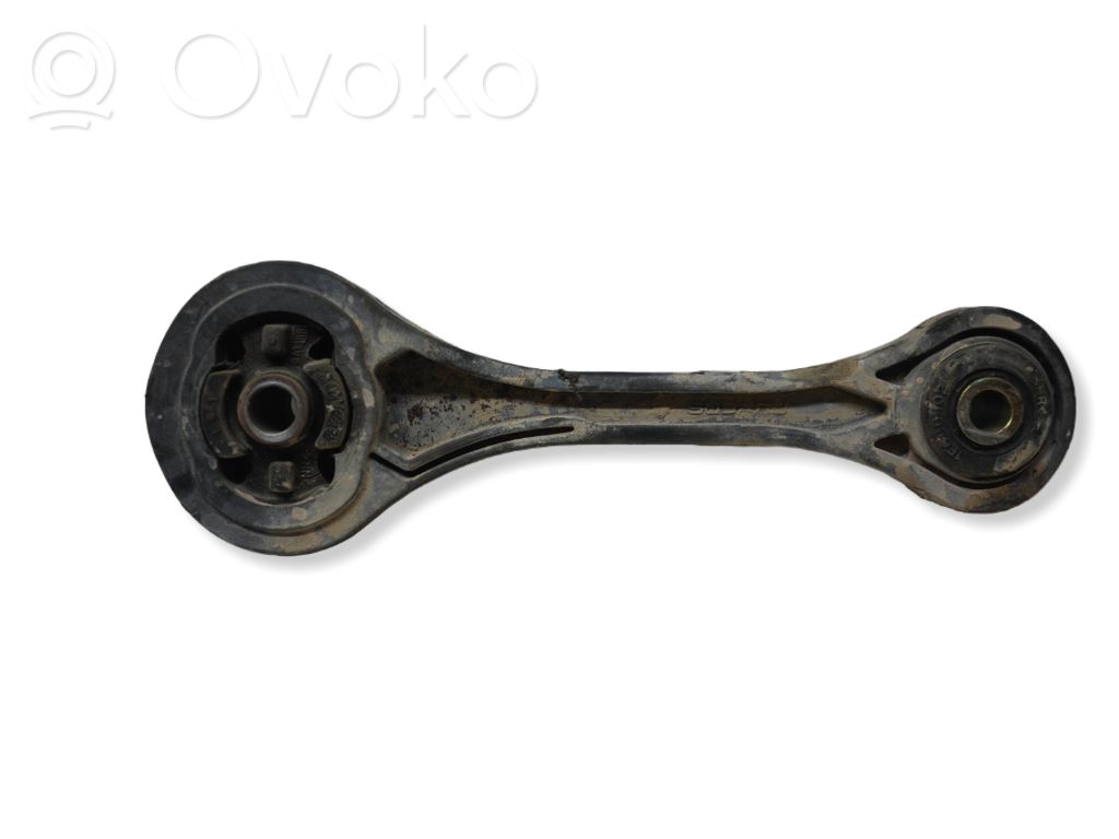 Subaru Legacy Engine mount bracket 
