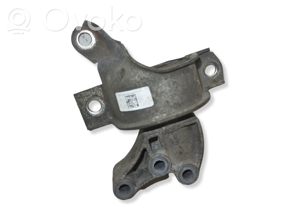 Fiat 500 Engine mount bracket 