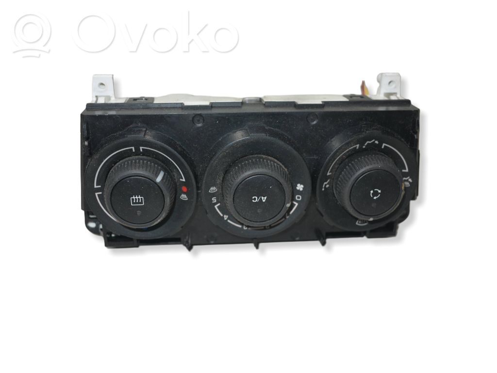 Peugeot 308 SW  Climate control unit 