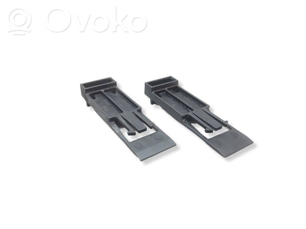 Fixation de radiateur   7788324