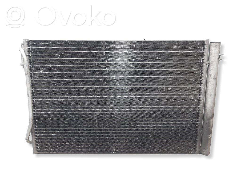 BMW 1 E81 E87 Gaisa kondicioniera dzeses radiators 