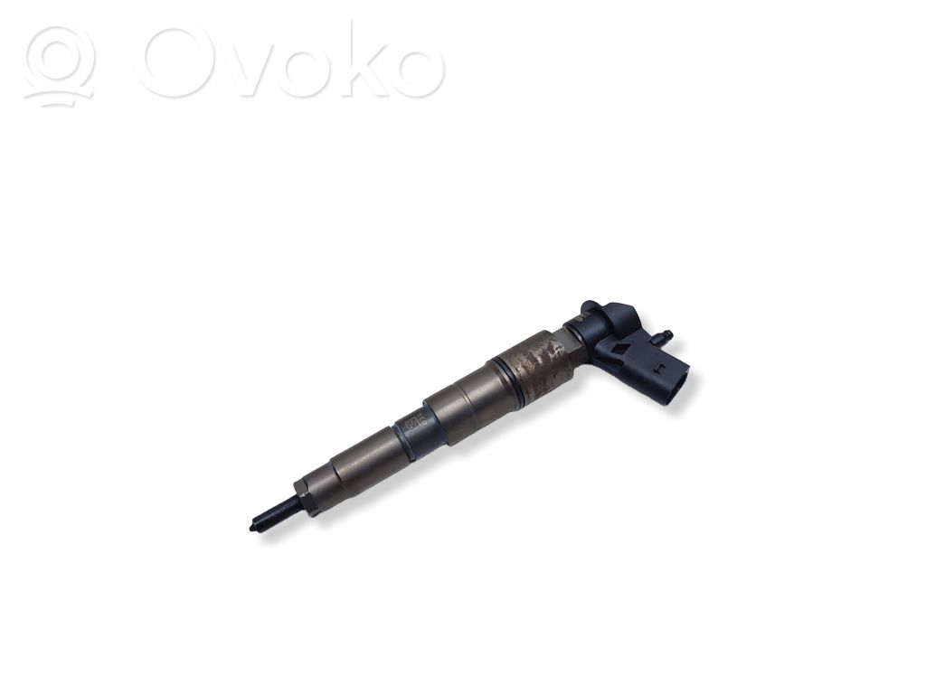 BMW X5 E70 Fuel injector 