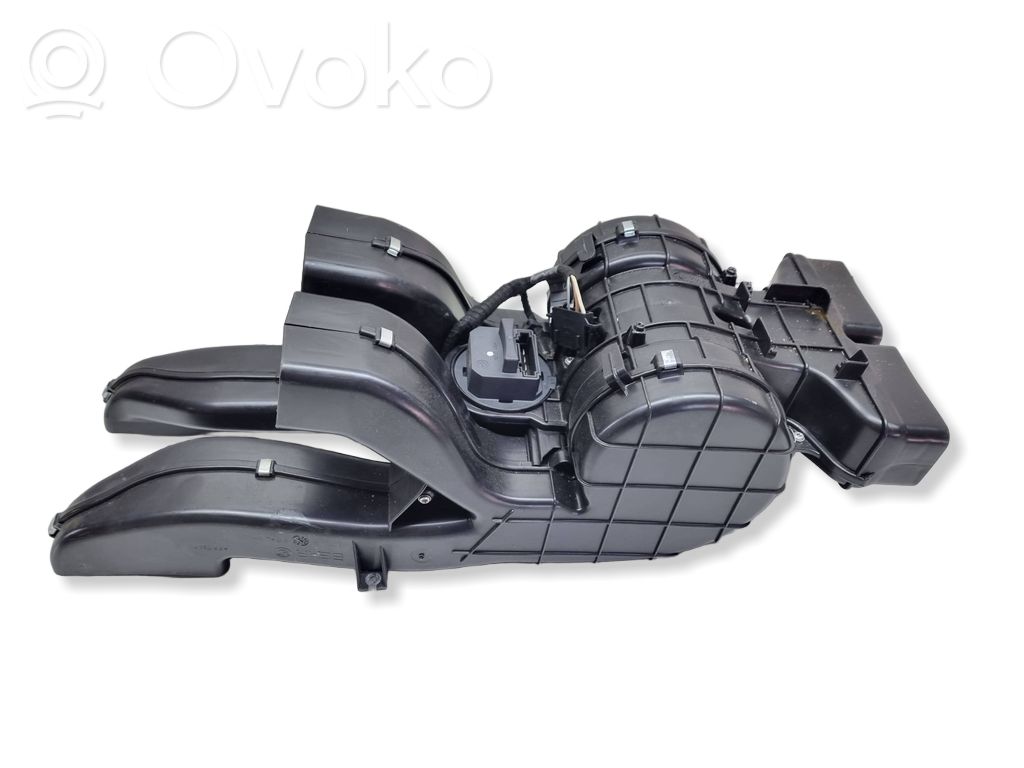 BMW X5 E70 Mazā radiatora ventilators 