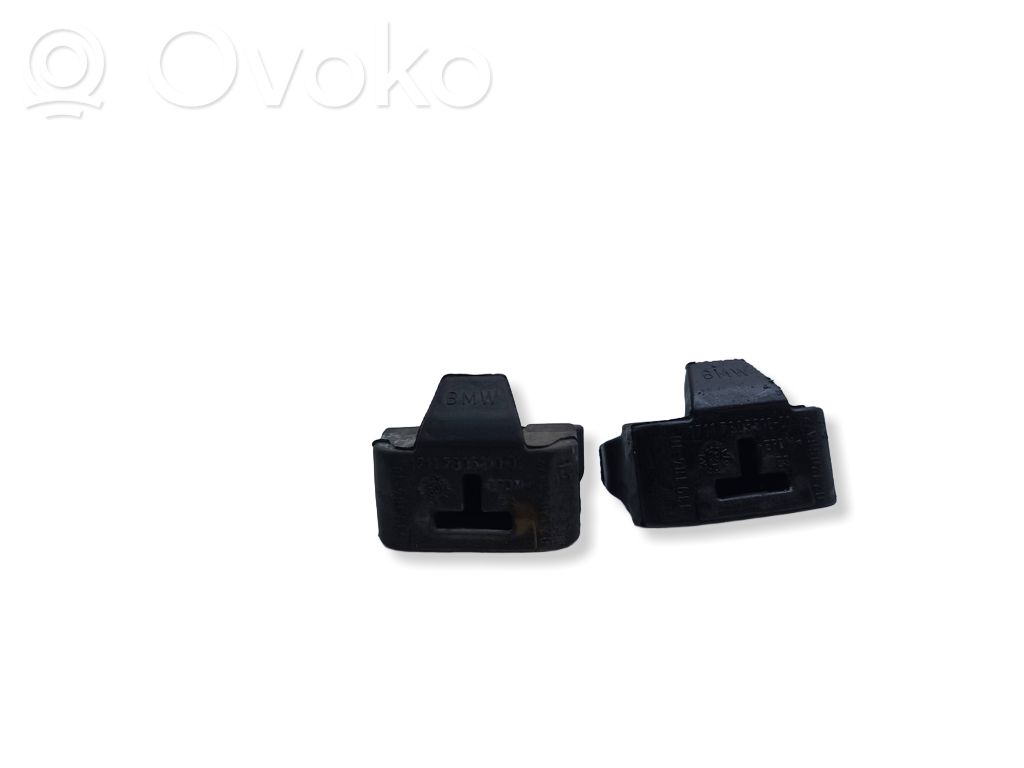 BMW 3 E92 E93 Radiator mount bracket 
