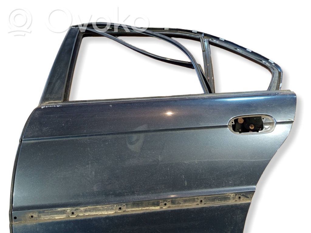 BMW 7 E38 Galinės durys 
