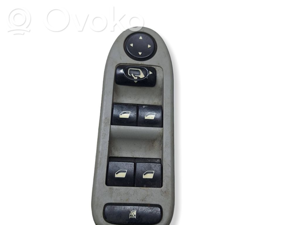 Citroen C5 Electric window control switch 