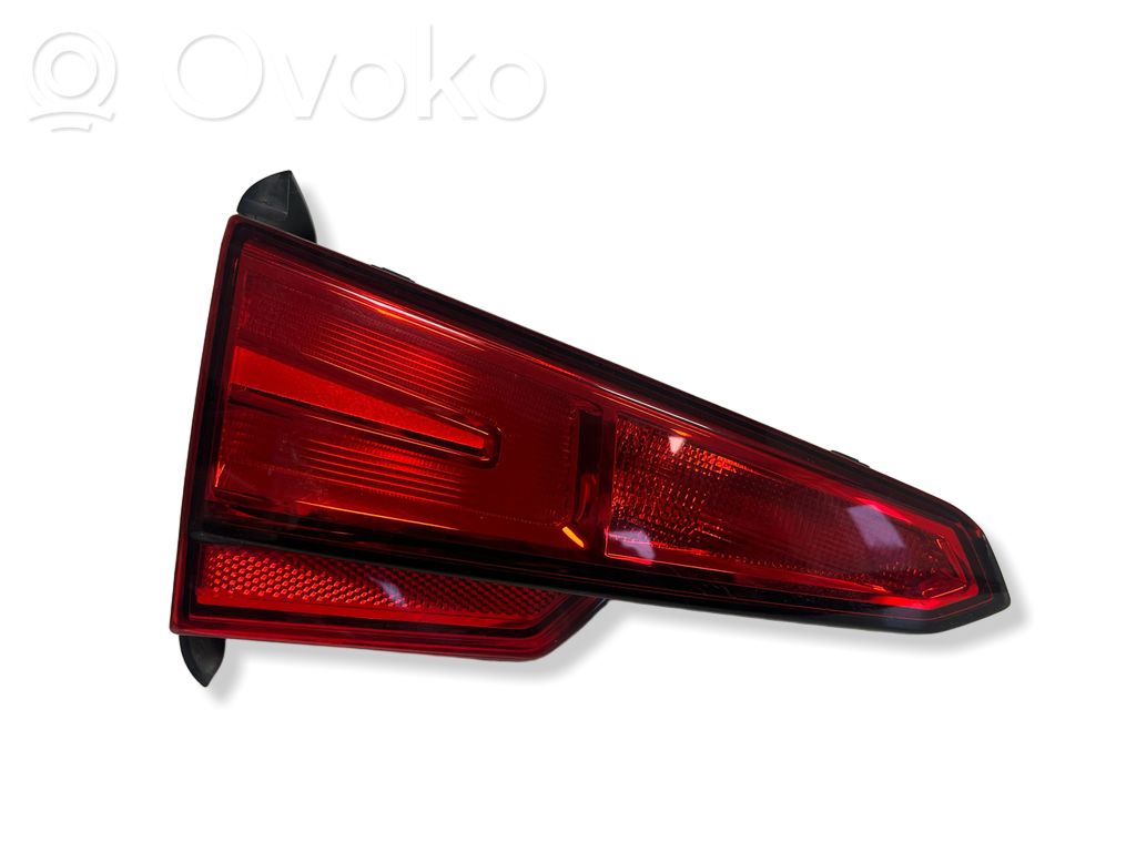 Audi A4 S4 B9 Takaluukun takavalot 