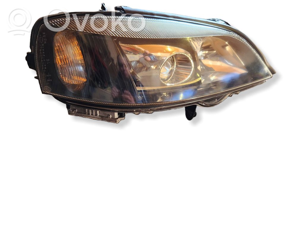 Opel Astra G Lampa przednia 