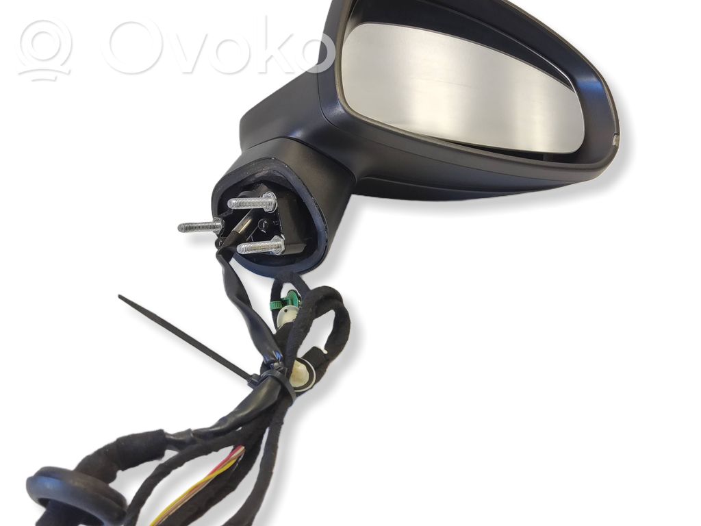 Audi A1 Front door electric wing mirror 