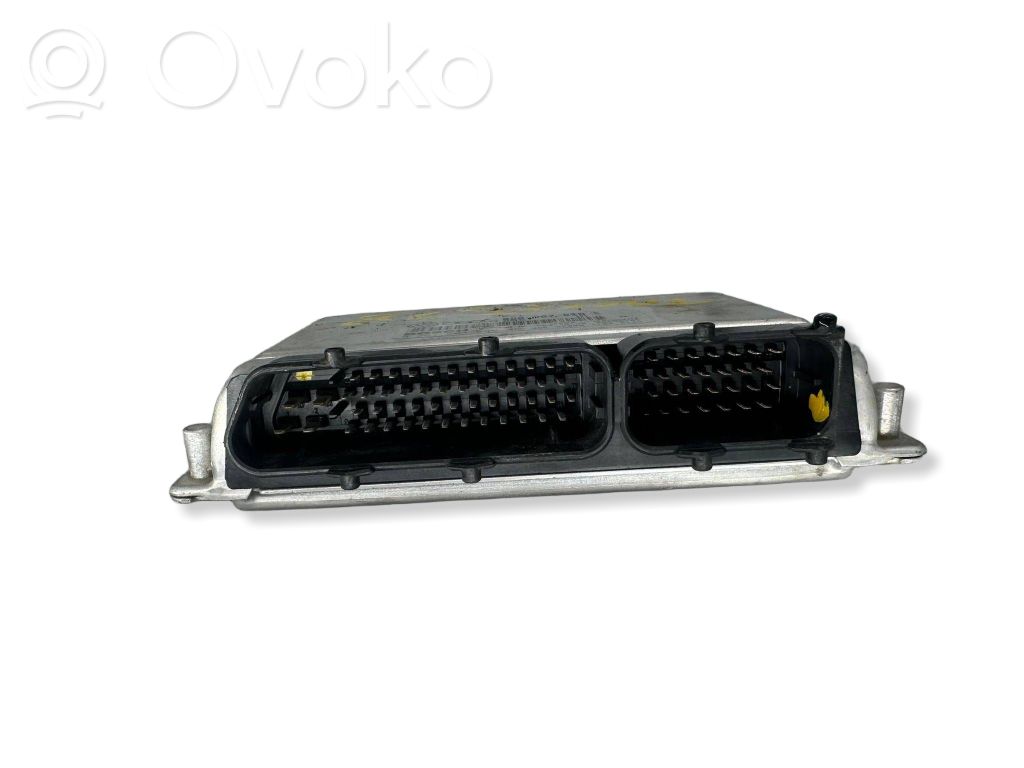 Engine control unit/module   8D0907558E,26SA5407,0261204805